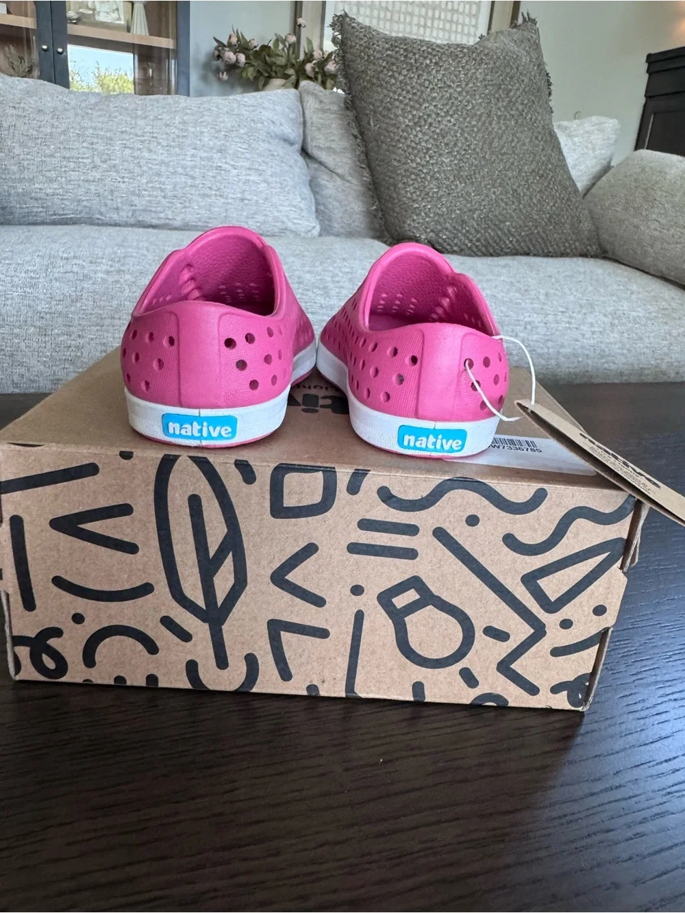 Native Little Kids C5 Slip-On Shoes in Hot Pink with White Toe
